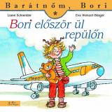 Bori először ül repülőn 
